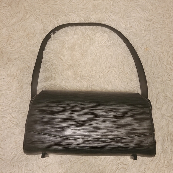 Louis Vuitton Handbags - GUC LV Nocturne